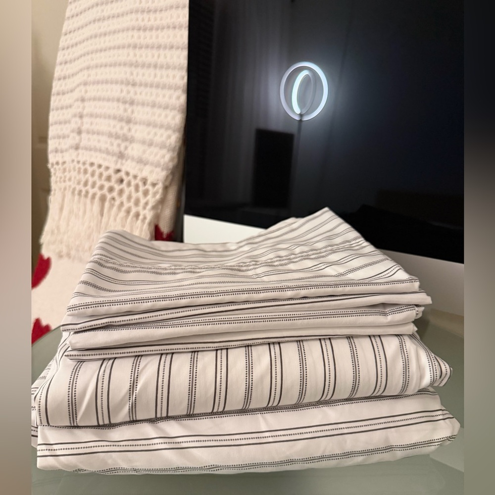 Striped White and Black Bedding Set
